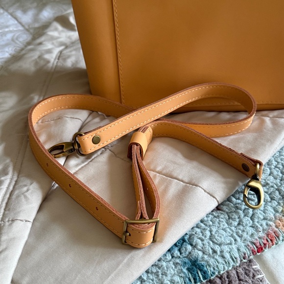 Portland leather  Cream medium crossbody Bag - Picture 5 of 5